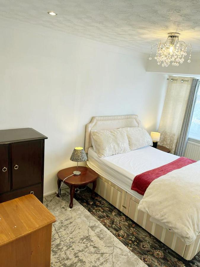 Blessings Of Peace Home Away From Home Кардифф Экстерьер фото