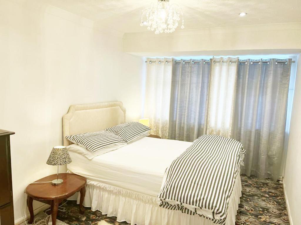 Blessings Of Peace Home Away From Home Кардифф Экстерьер фото